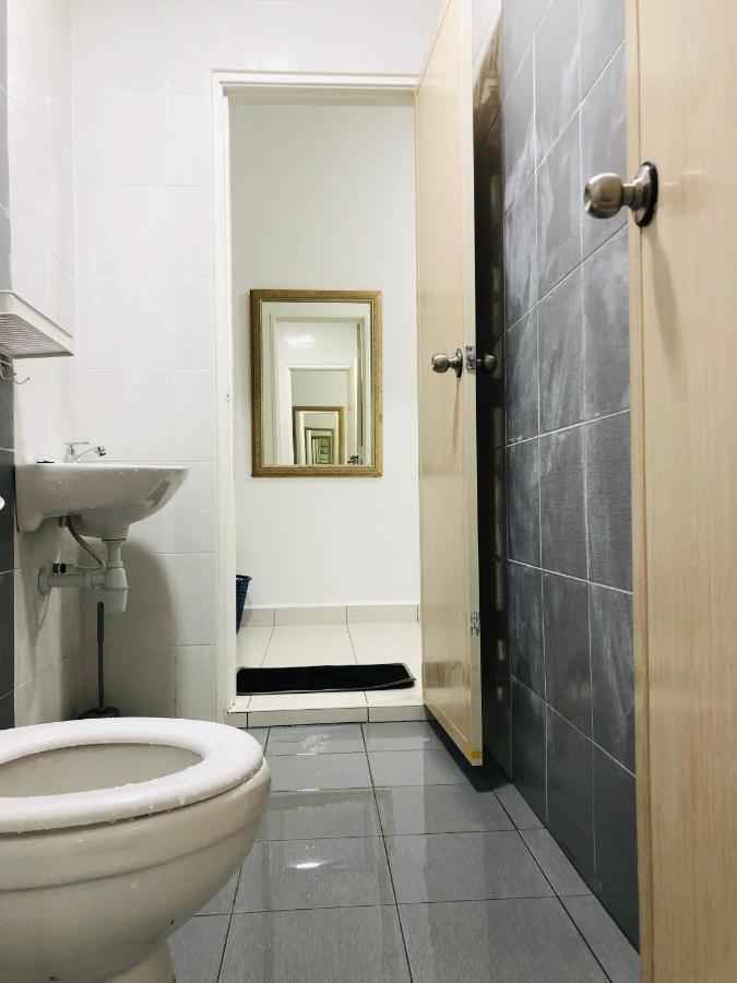 Alyn Home Batu Pahat IV Wifi Cuckoo Екстер'єр фото